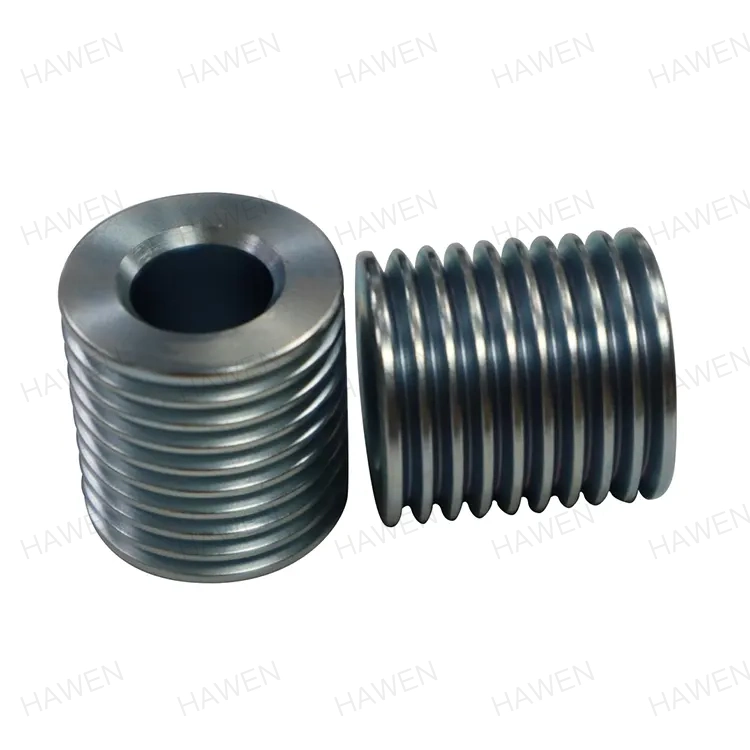 V formos rumbuotas diržo skriemulys